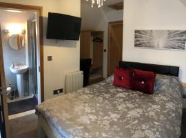 12A Main Street Kenmare #4