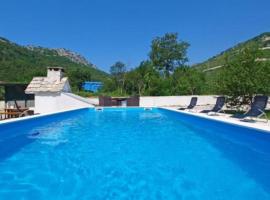 Apartments Bubalo, hotell i Omiš