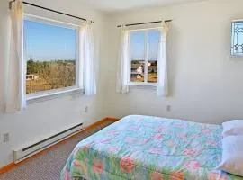 Top Town Condo at Maris Stella