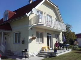 Bella, cottage in Balatonfenyves