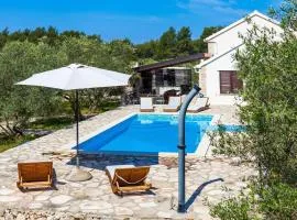 Villa Mariela in Korcula, heated pool