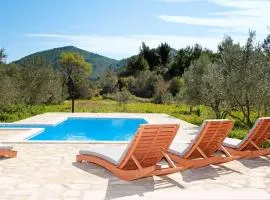 Villa Mariela in Korcula, heated pool
