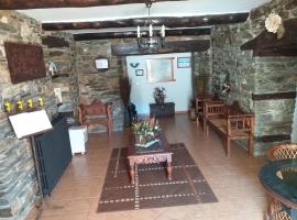 Casa Quiroga, cheap hotel in Lamas
