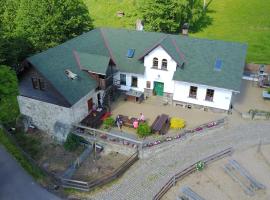 Otakarova farma, hotel in Tatobity