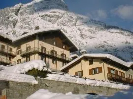 Hotel Ottoz Meublé