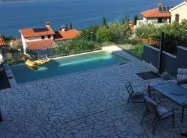 Liams Mansion, hotel with pools in Koper