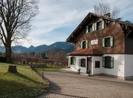 Gästehaus Florian, viešbutis mieste Tėgernzė