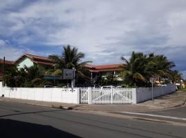 Pousada Canto da Ilha, guest house in Ilha Comprida