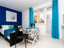 Studio Apartments Gilda