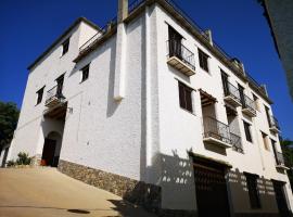 Alojamientos Rurales Las Eras, hotel com estacionamento em Granada