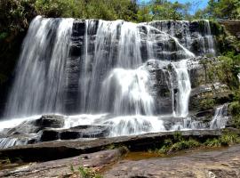 Pousada Pontal do Moleque, complejo de cabañas en Carrancas