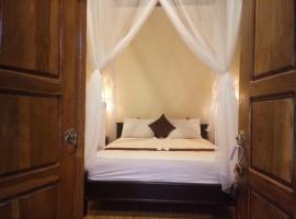 Molleh Guest House: Pemuteran şehrinde bir otel