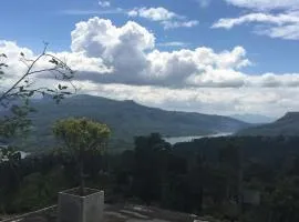 The View at Glenloch - Home Stay