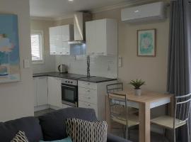 Rose Apartments Unit 6 Central Rotorua-Accommodation & Spa โรงแรมในโรโตรัว