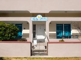 Lucky 2 – hotel w mieście Paralimni