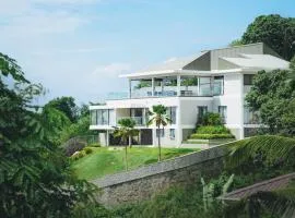 AquaBlu Villa