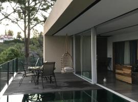 Gran casa del lago, hotel pantai di Villa Ciudad de America