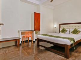 Itsy By Treebo - Prakasam Residency With Roadside View, מלון ליד נמל התעופה פונדיצ'רי - PNY, 