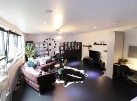 WK12 STUDIO