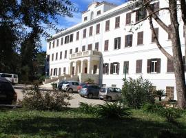 Ostello Villa Monte Mario – hotel w Rzymie