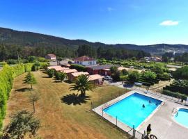 Bungalow As Nevedas, resort village in Carballo