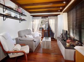 Apartamento La Santeta de Aran, kuća za odmor ili apartman u gradu 'Vielha'