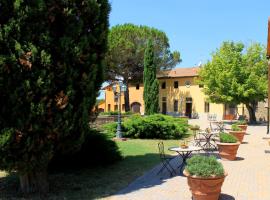 Il Borgo di Montereggi, farm stay in Limite