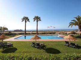 拉各斯伯多禄酒店，位于拉戈斯的公寓