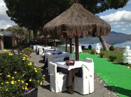 Albergo Ristorante Alfredo Da Persichella, hotel v destinaci Bracciano