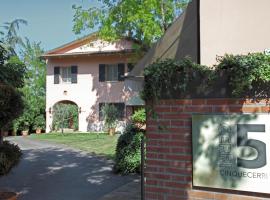Locanda Dei Cinque Cerri, фермерский дом в городе Сассо-Маркони