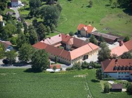 Gasthof Fischer Dörnbach, hotel v destinaci Wilhering