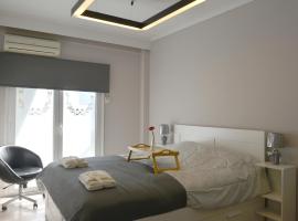 Chic & Cozy Apartment, hotell Thessaloníkis huviväärsuse Thessaloniki jahtklubi lähedal