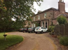 Gramarcy House, Hotel mit Parkplatz in Brechin