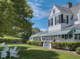 Harbor Knoll Bed and Breakfast, hotel in Greenport