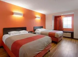 Motel 6-El Paso, TX - Southeast