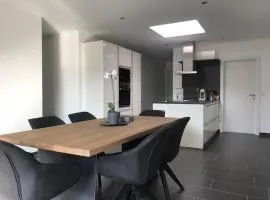 Exklusive Penthousewohnung mit Tesla-Wallbox in Innsbruck