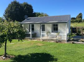 Granny Stringer’s Cottage, self catering accommodation in Roxburgh