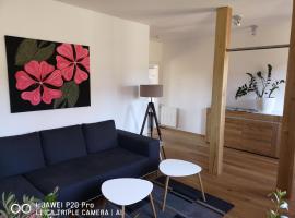 Luxuriöse Ferienwohnung im Herzen des Sauerlandes, apartment in Meschede