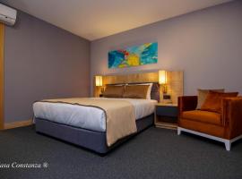Casa Constanza Hotel Garni, bed and breakfast v destinaci Friedrichshafen