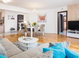SPLIT APARTMAN free private garage