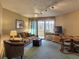 106 Pointes North Inn, hotelli kohteessa Charlevoix