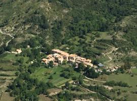 La Galisesagnoise, family hotel in Briançonnet