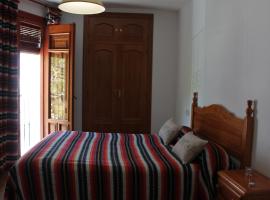 Apartamentos Rurales Rosendo: El Celindo, hotell i Capileira
