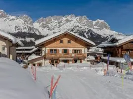 Chalet in Ellmau near Ski Lift
