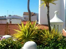 Casa Típica Junto a la Playa, hotel malapit sa Nueva Umbría Naturist Beach, El Rompido