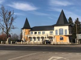 Villa Dolce Vita, Hotel in Novyy Milyatin