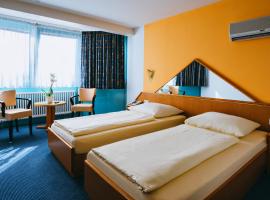 Hotel Central, hotel em Weil am Rhein