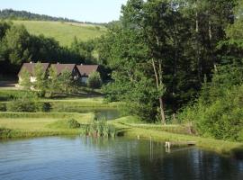 Domek całoroczny El Coyote, family hotel in Hoczew