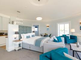 Sandhills Apartments, Mudeford, hotel din Christchurch