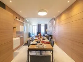 Vitosha Blvd Luxury 2-Bedroom, 2-Bathroom with Balcony